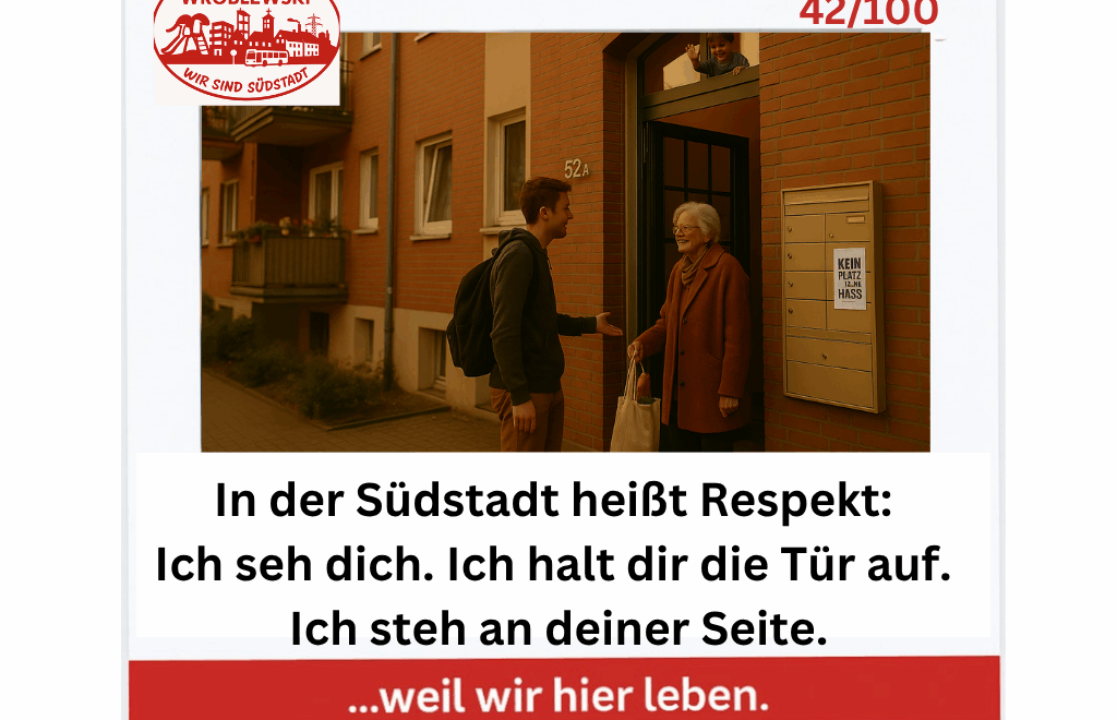 Ein junger Mann hält einer älteren Nachbarin vor einem Mehrfamilienhaus in der Südstadt die Tür auf – darüber winkt ein Kind vom Balkon.